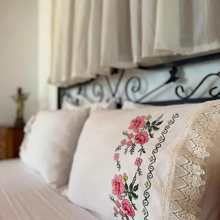 Hotel Antik House 1880 Çeşme